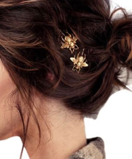 Bee Hair Clip. Ten of the best hair accessories online. Read more on www.allaboutrosalilla.com