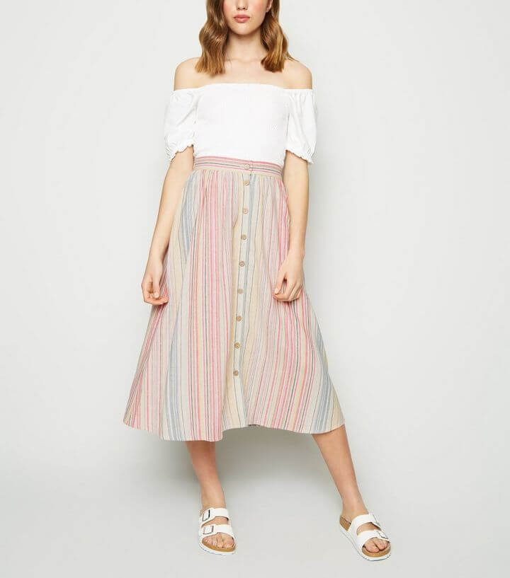 What to pack for the Cotswolds. Linen skirt from New Look. Read more on www.allaboutrosalilla.com
