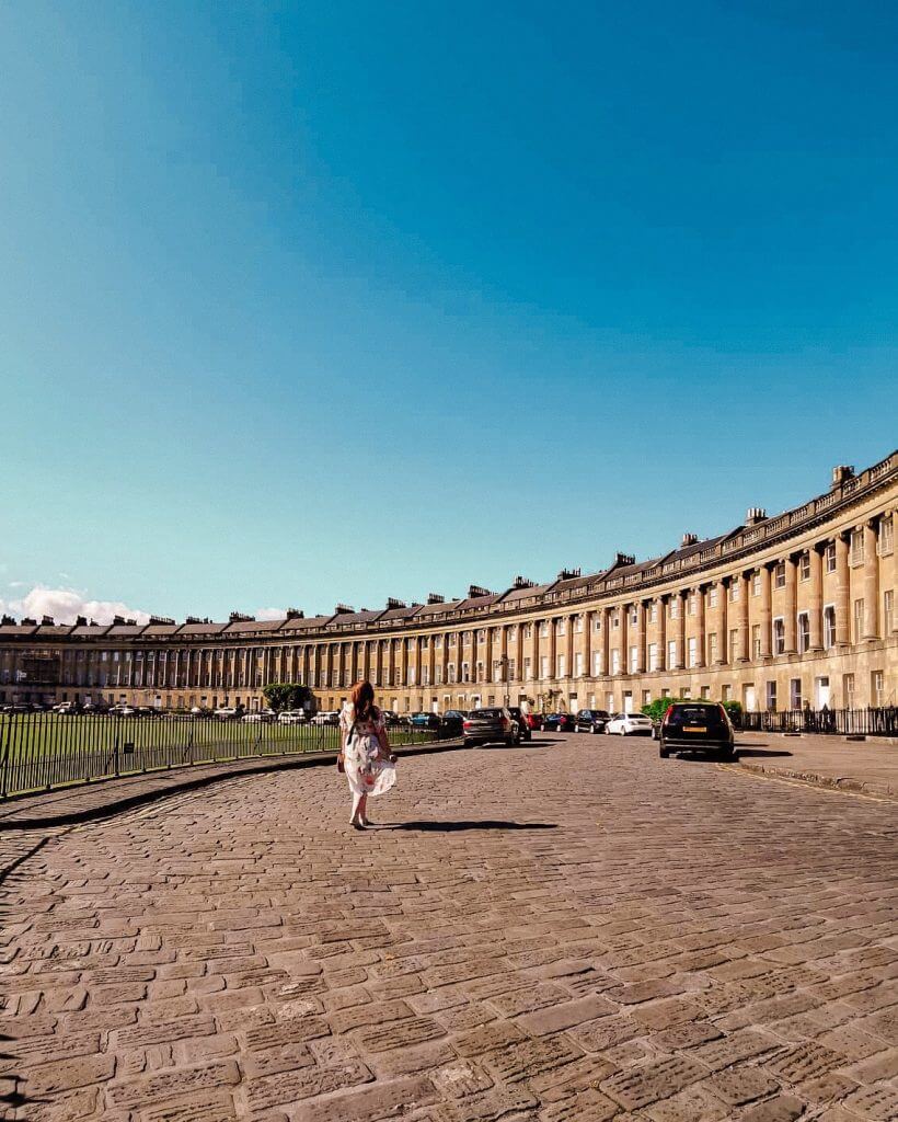 Exploring the Royal Crescent of Bath. Staying at the Abbey Hotel Bath. Read more on -w-w-w.allaboutrosalilla.com