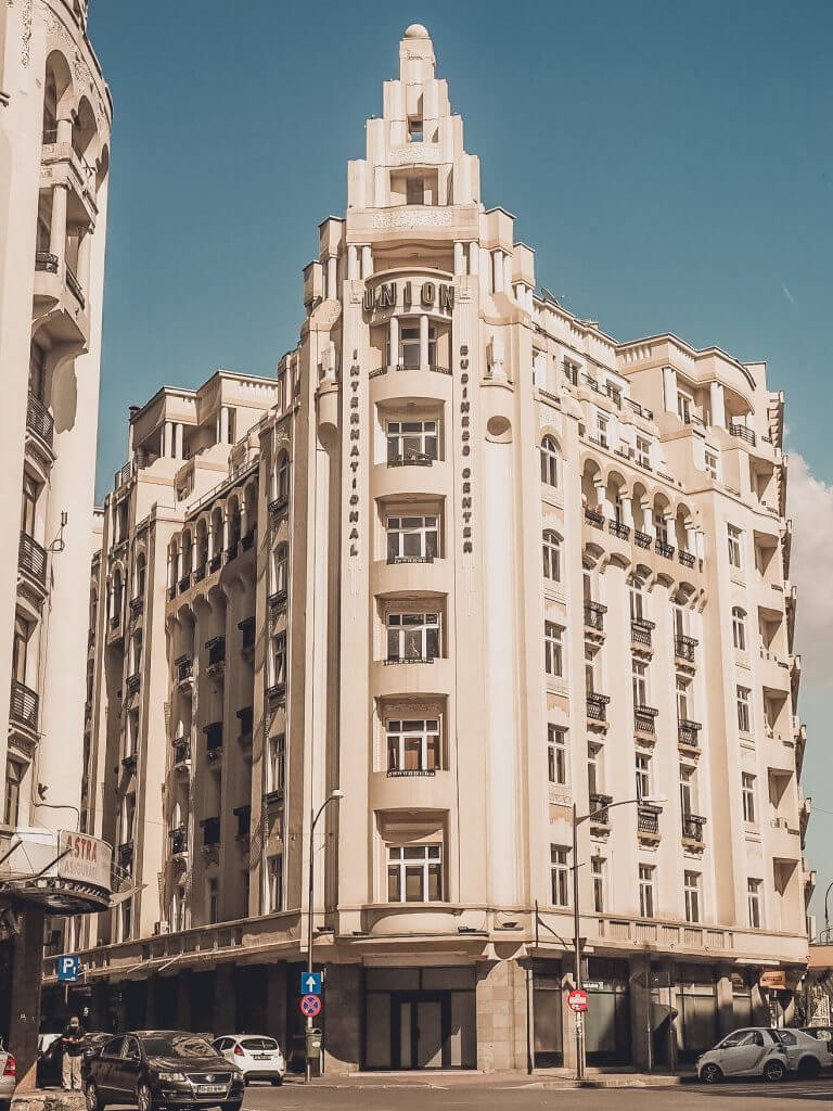 Art deco vibes in Bucharest. Read more on www.allaboutrosalilla.com