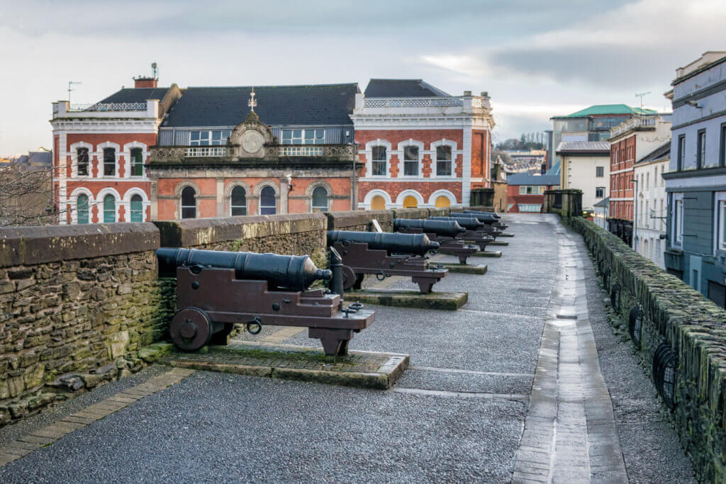 Origial canons dotted long Derry city walls