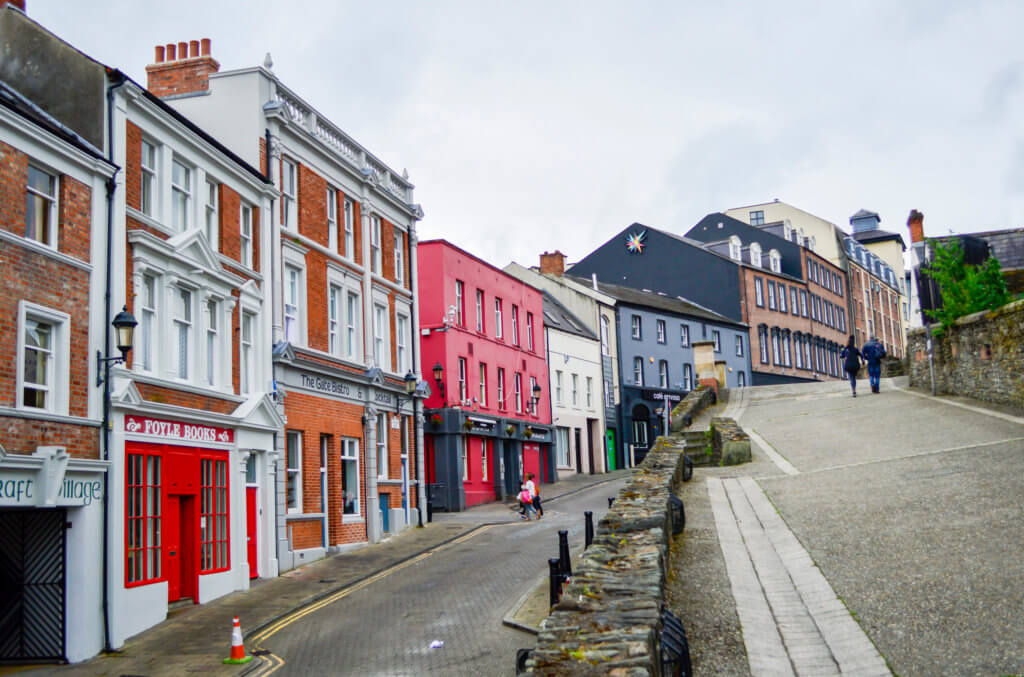 Walk the Walls one of the best things to do in Derry Northern Ireland