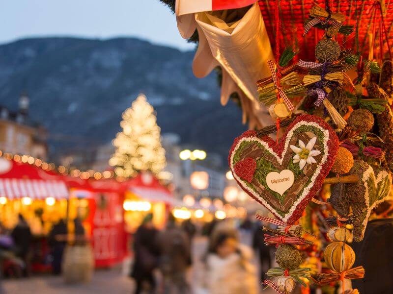 Trinkets and traditional gifts at Warsaw Christmas Markets