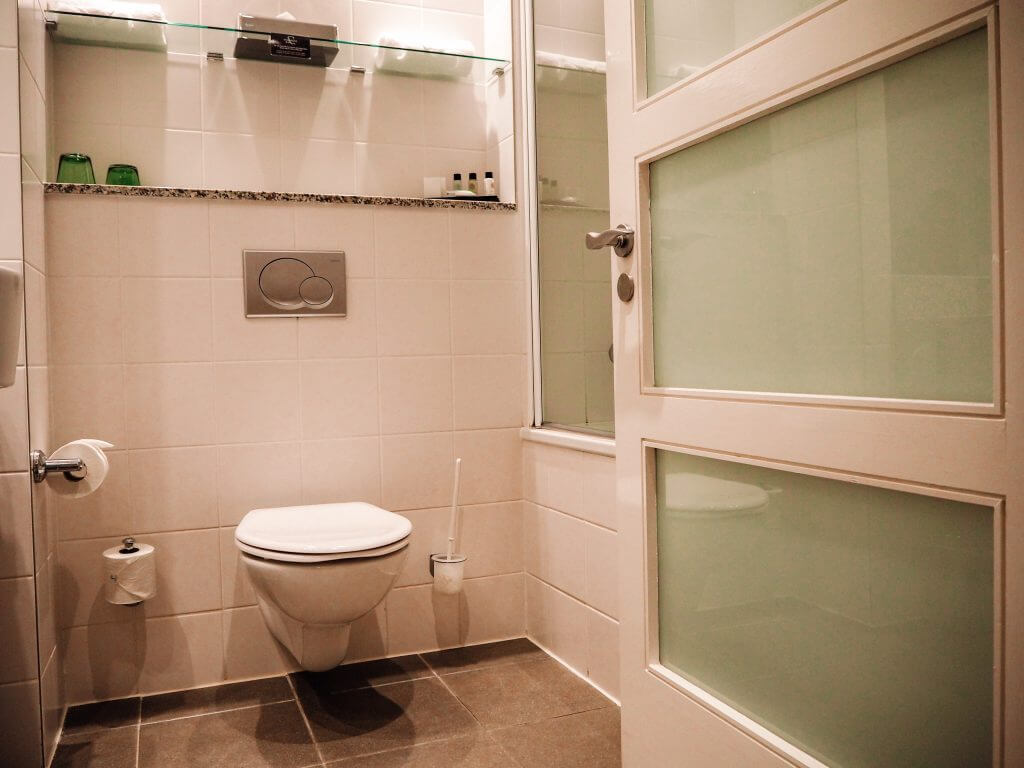 Bathroom at The Pembroke Hotel Kilkenny