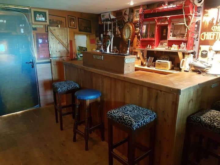 Private bar at Collanmore Island Lodge