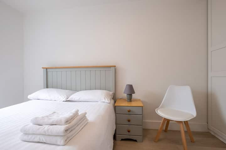 Bedroom at Spanish Arch Townhouse in Galway City