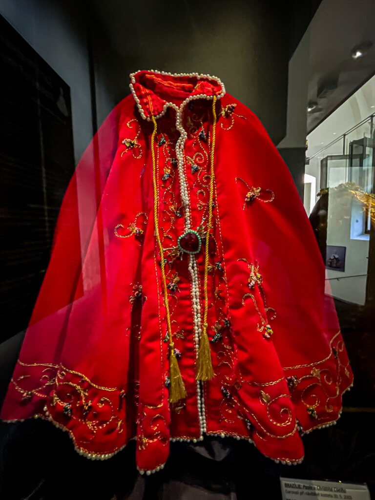 Ornate robe of the child of Prague