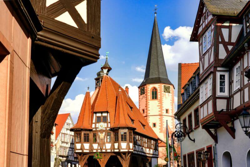 Close-up of Michelstadt’s Rathaus with its intricate timber framing and historic details.