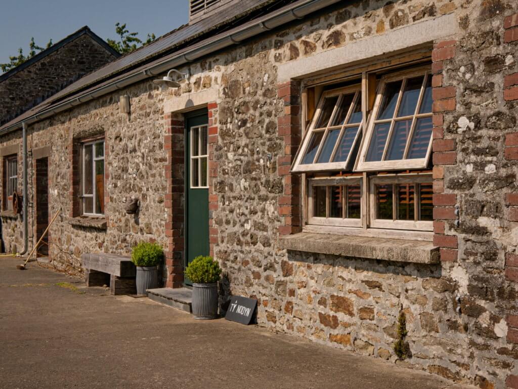 Ty Nodyn converted barn accommodation in Wales