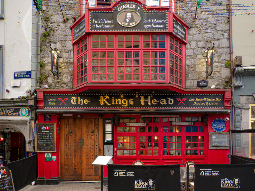 Exterior of The King's Head Pub in Galway