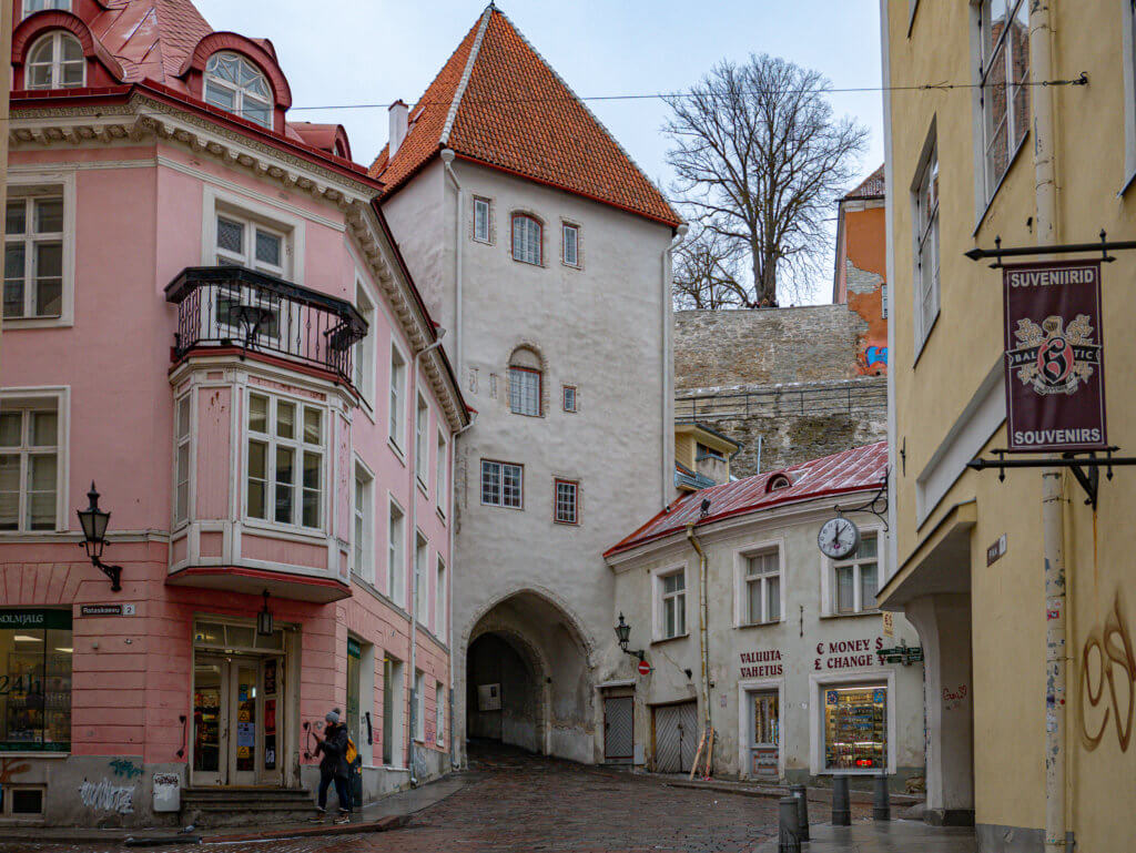 Pikk Jalg cobblestone street in Tallinn during winter