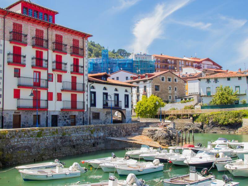 Mundaka fishing village in Basque Country