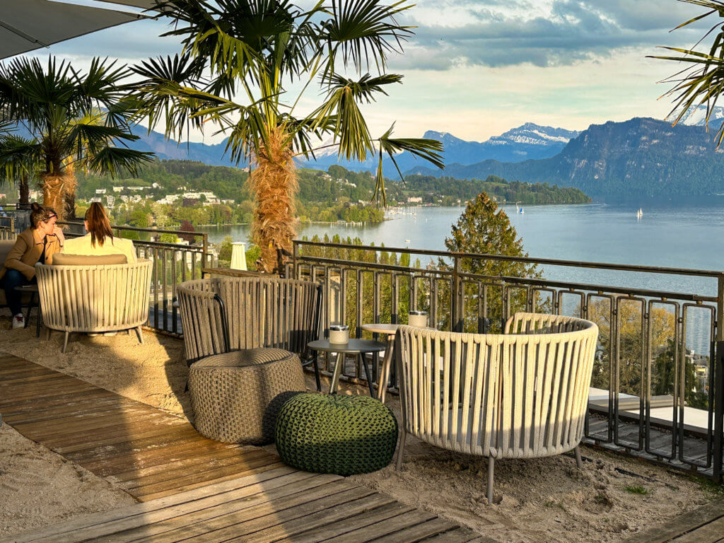 Montana Beach Club in Lucerne