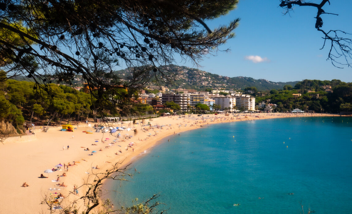 Unveiling Lloret de Mar's Coastal Treasures: Must-Visit Beaches