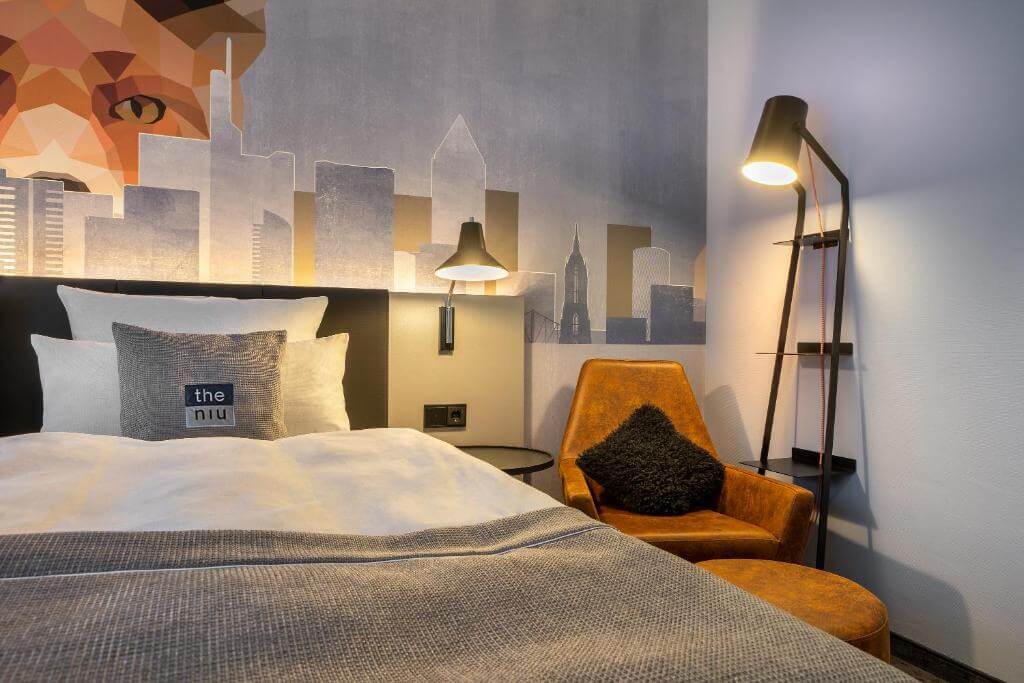 Stylish room at The Niu Charly boutique hotel in Frankfurt