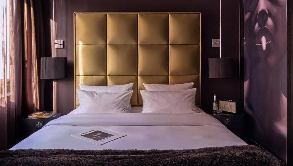 Luxurious and stylish room at Roomers Hotel in Frankfurt