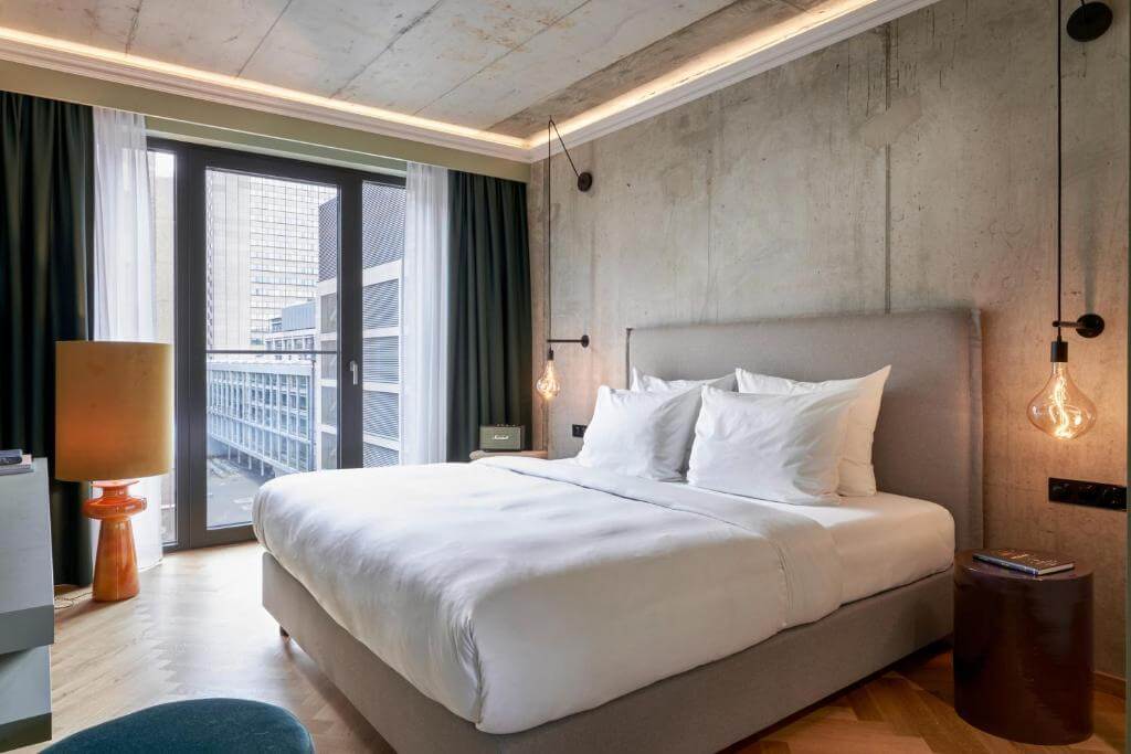 Stylish and modern room at Gekko House Frankfurt