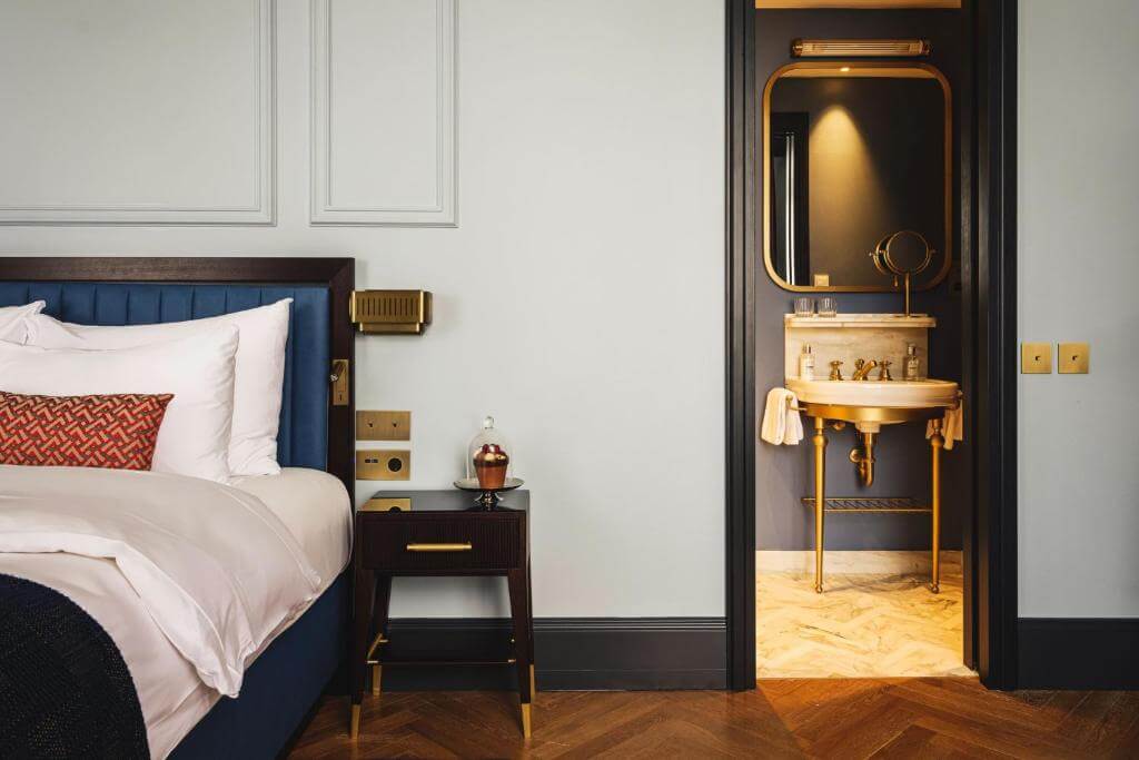 Luxurious room at LUME Boutique Hotel Autograph Collection in Frankfurt